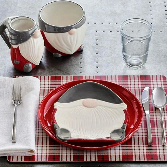 Pottery Barn Gnome Shaped Ceramic Mugs Set of 2 Coffee Tea Mugs Cups RARE FIND!! - Picture 8 of 15